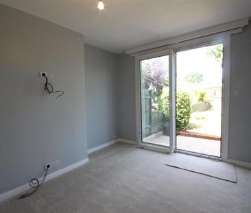 2 bedroom ground floor maisonette to rent - Photo 1