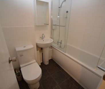 The Drive, Slough, Berkshire,SL3 - Photo 3