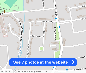 The Glade, Staines-Upon-Thames, TW18 - Photo 1
