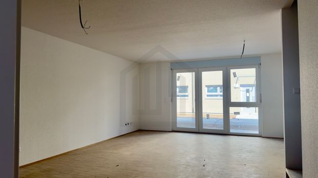 Modernes Reihenhaus in zentraler Lage von Leopoldshafen - Foto 1