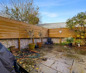 2 bedroom terraced house to rent - Photo 5