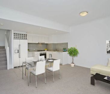 C406/8 Loveridge Street, Alexandria. - Photo 6