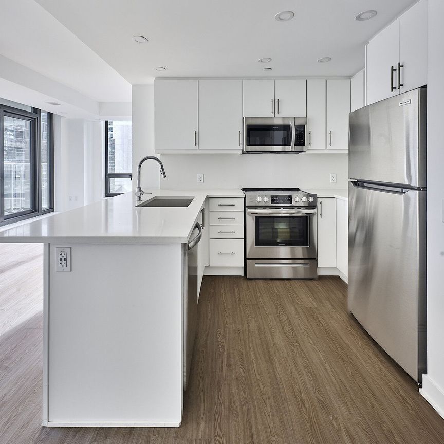 383 Albert Street, Centretown, Ottawa, ON - Photo 1