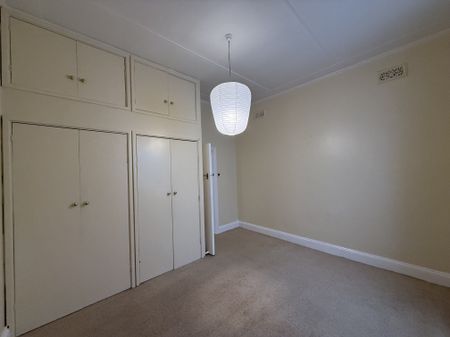 120 Dawson Street COOKS HILL NSW 2300 - Photo 2