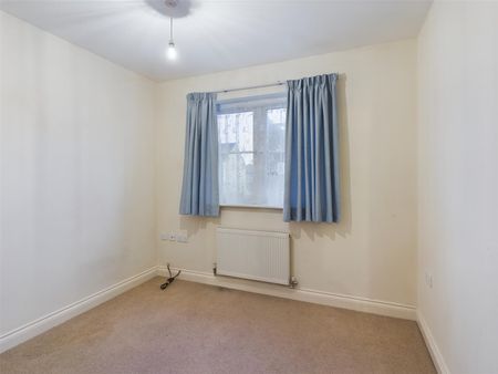 Blackhorse Close Downend, Bristol - 3 bedrooms Property for lettings - Chasebuchanan - Photo 3