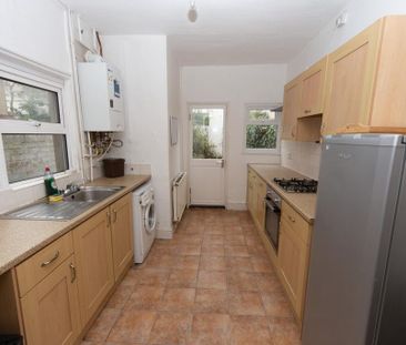 2 bedroom terraced house to rent - Photo 6