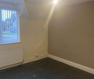 Ridgacre Lane, Birmingham, B32 - Photo 2