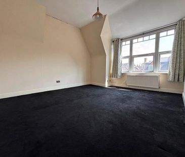 3 Bed Flat, Kings Avenue, N10 - Photo 2