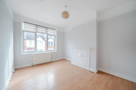 3 bedroom house to rent - Photo 2