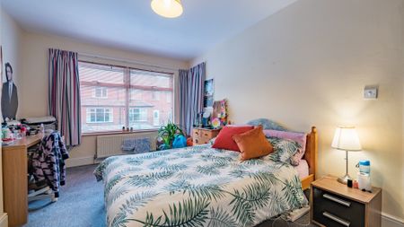 Mayville Avenue, Leeds - Photo 4