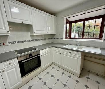 2 bedroom terraced house to rent - Photo 6