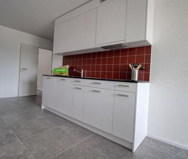 James #1 - Spacious Coliving Apartment in Crissier with private Bat... - Foto 3