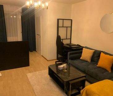 SUBLET: 1-room apartment – Poccistraße 10 month - Photo 2