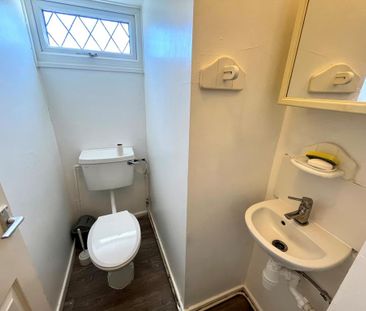 3 bedroom house to rent - Photo 2