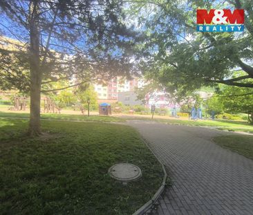 Pronájem bytu 1+1 37 m², Peškova 513, Ústí nad Labem - Фото 1