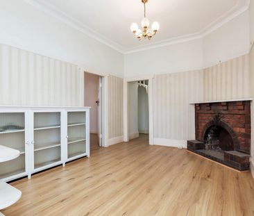 A HOME WITH CHARACTER & CHARM - Photo 2