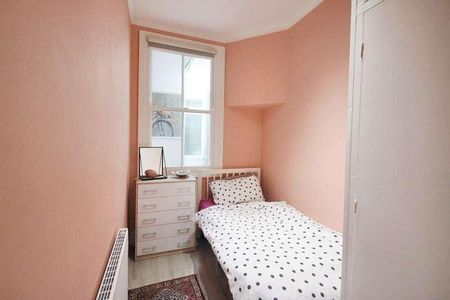 Crescent Road, London, E18 - Photo 3