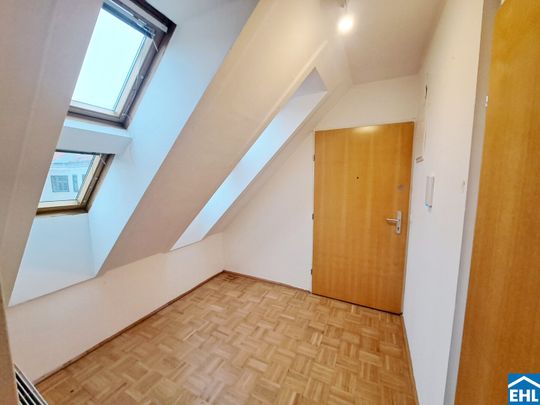 Gemütliche DG-Wohnung Nahe U3 Schweglerstraße - Photo 1