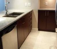 $1850 / 2br – 830ft2 – 2 Br + 2 Ba ‘Grand Central’ Condo with great... - Photo 4