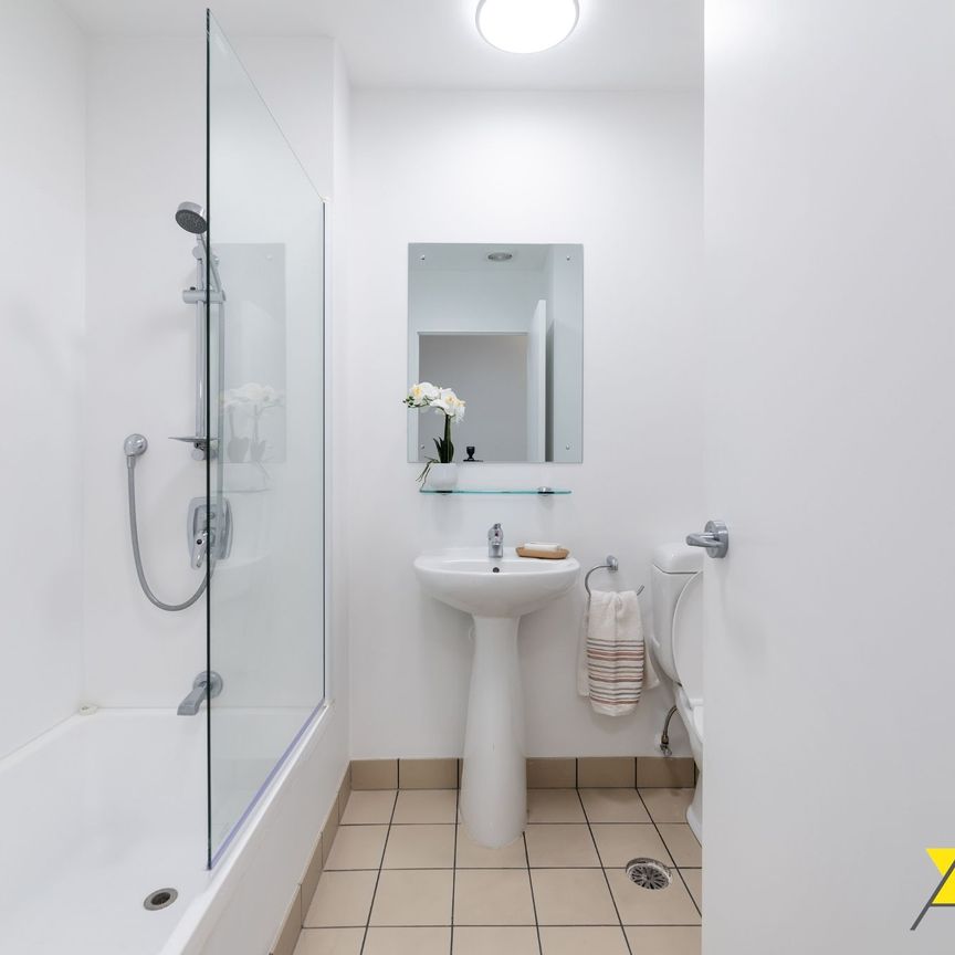 Modern Three-Bedroom Townhouse Offering Space, Style, and a Prime Parnell Location - Photo 1