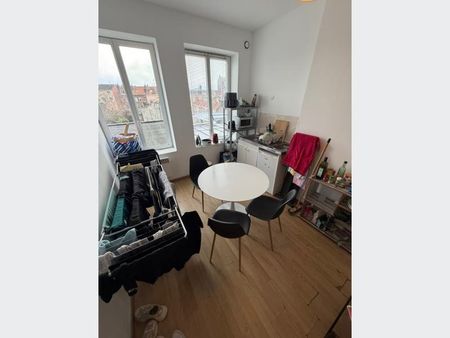 Appartement à Louer à LILLE 850 € - Photo 5