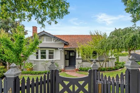 4 Greendale Road, Glen Iris - Photo 4