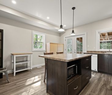 53 College Avenue West - Photo 2