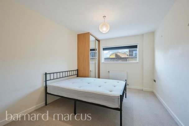 1 Singer Mews - Photo 1