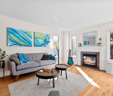 For Lease - 287 Meilleur Private, Vanier and Kingsview Park, Ontario - Photo 1