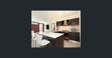 Spacious Modern 4-Bedroom Family Home - Prime Rooty Hill Location - Photo 4