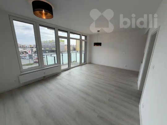 Pronájem bytu 1+KK v ulici Americká, Kladno - Photo 1