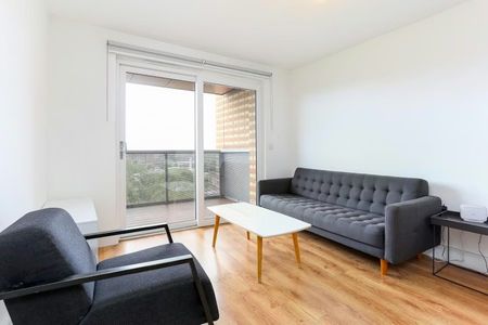 2 bedroom apartment - Photo 5