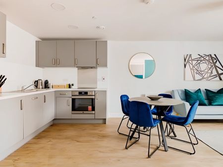 One Bedroom Apartment - Photo 4