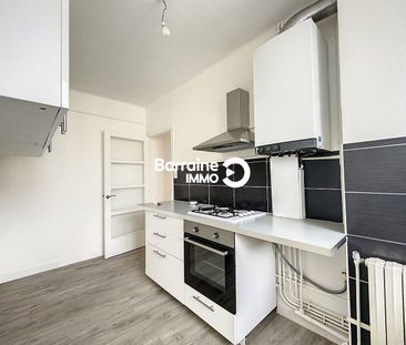 Location appartement à Brest, 2 pièces 47.4m² - Photo 4