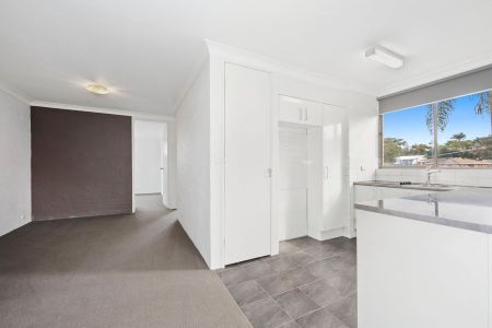 Sunny Beach Side Unit - Photo 3