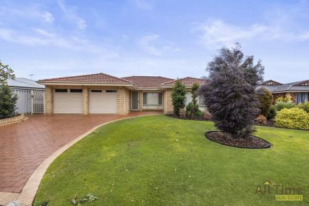 “Housemate in a Shared Home suitable for a Single Female” - Photo 4