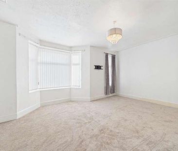 Zig Zag Road, Wallasey, CH45 - Photo 1