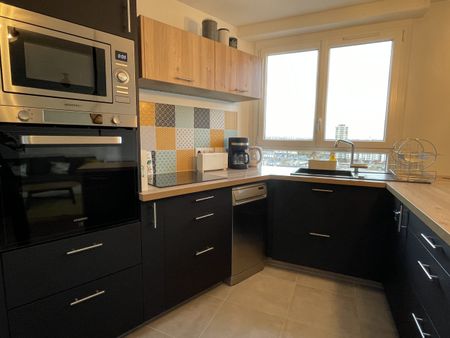 À LOUER – Magnifique 2 pièces meublé avec balcon – TOURS Grammont -Réf. GI-JB-G0716 - Photo 5