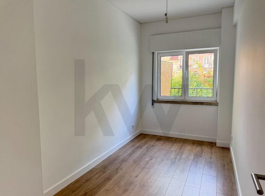 LISBOA, Lisbon - Photo 1