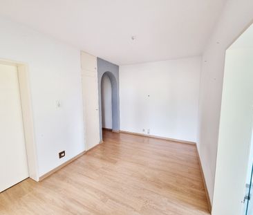 Zur Miete für Jung und Alt: Barrierearme 2-Zimmer-Wohnung mit Balkon - Photo 5