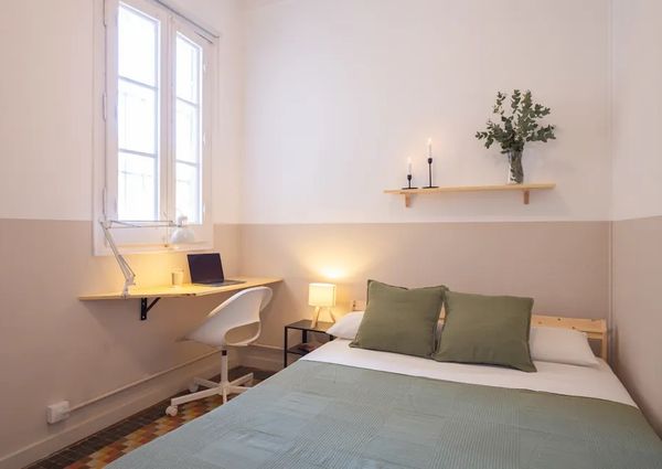 Carrer de Pons i Gallarza, Barcelona, Catalonia 08030