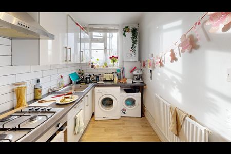 2 Bed Flat, Hornsey Road, N19 - Photo 4