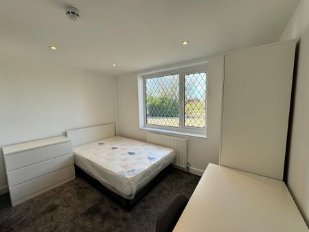 Strensall Road, Earswick - 10985 - Photo 4