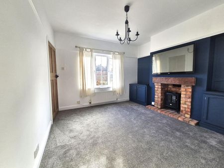 2 bedroom semi-detached house to rent - Photo 2