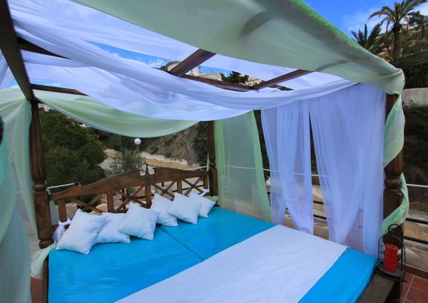 For rent villa with private pool near the beach in Cumbre del Sol, Benitachell