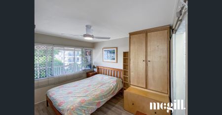 Charming 1-Bedroom Unit in Prime Alexandra Headland Location - Photo 4