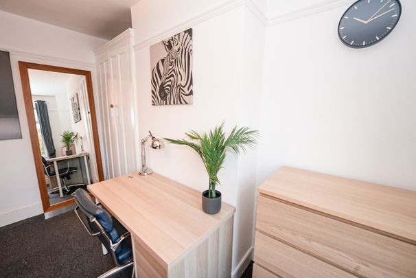 Room in a Shared House, Rosebank Avenue, HA0 - Photo 1