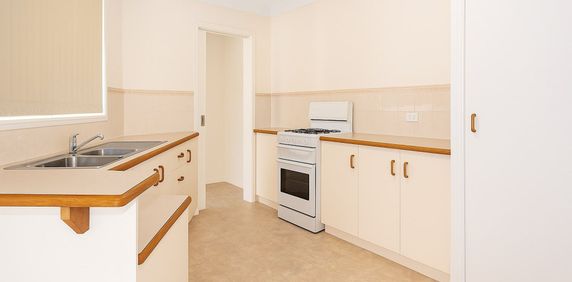 Charming 3-Bedroom Home in a Convenient Location - Photo 2