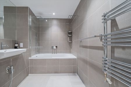 Tollgate Gardens, Kilburn, NW6, London - Photo 4