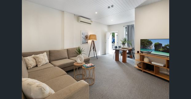 SURF LIFE @Live across from BONDI BEACH - Photo 1